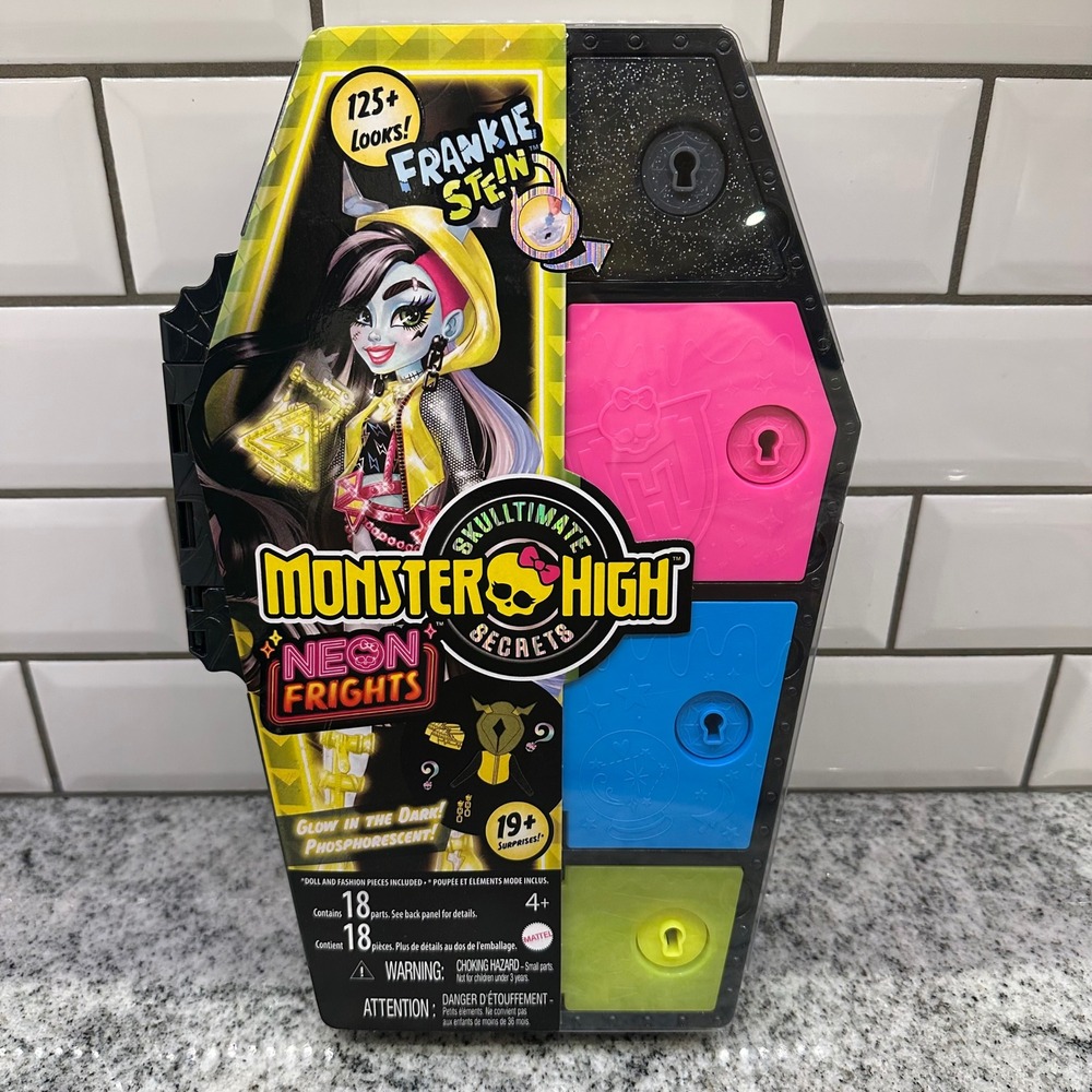 Mattel Monster High Frankie Stein Skulltimate Secrets Neon Frights Glow Toy